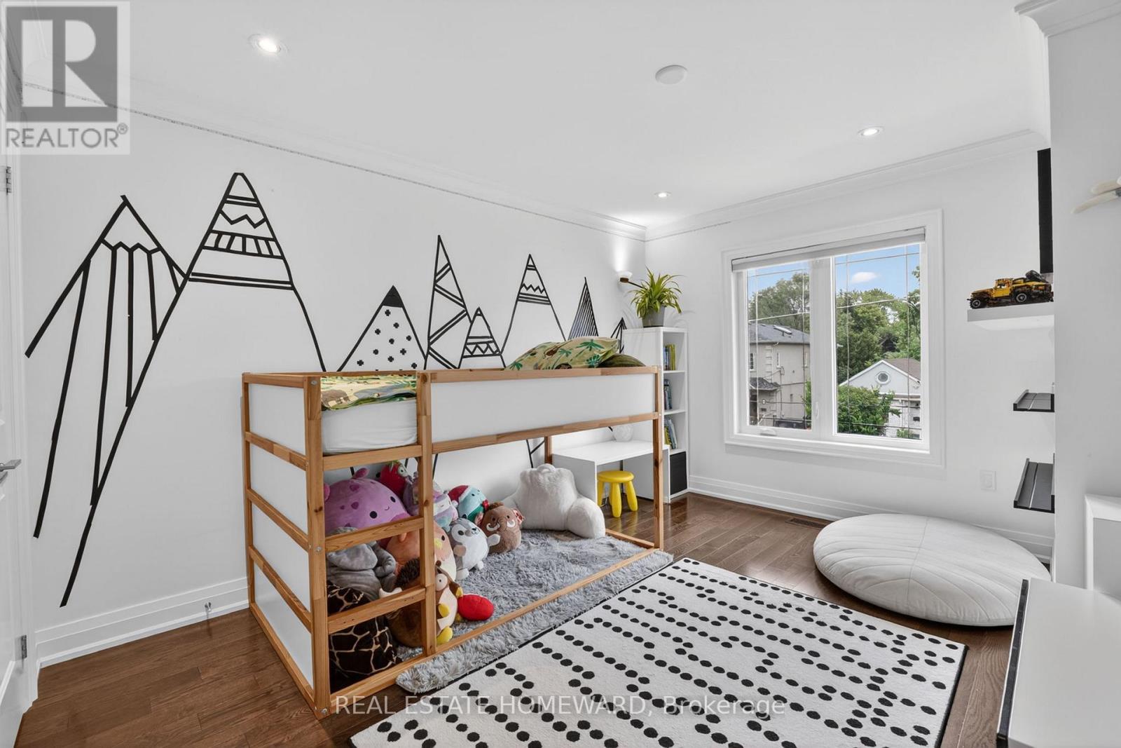 72 CEDARCREST BOULEVARD - 17