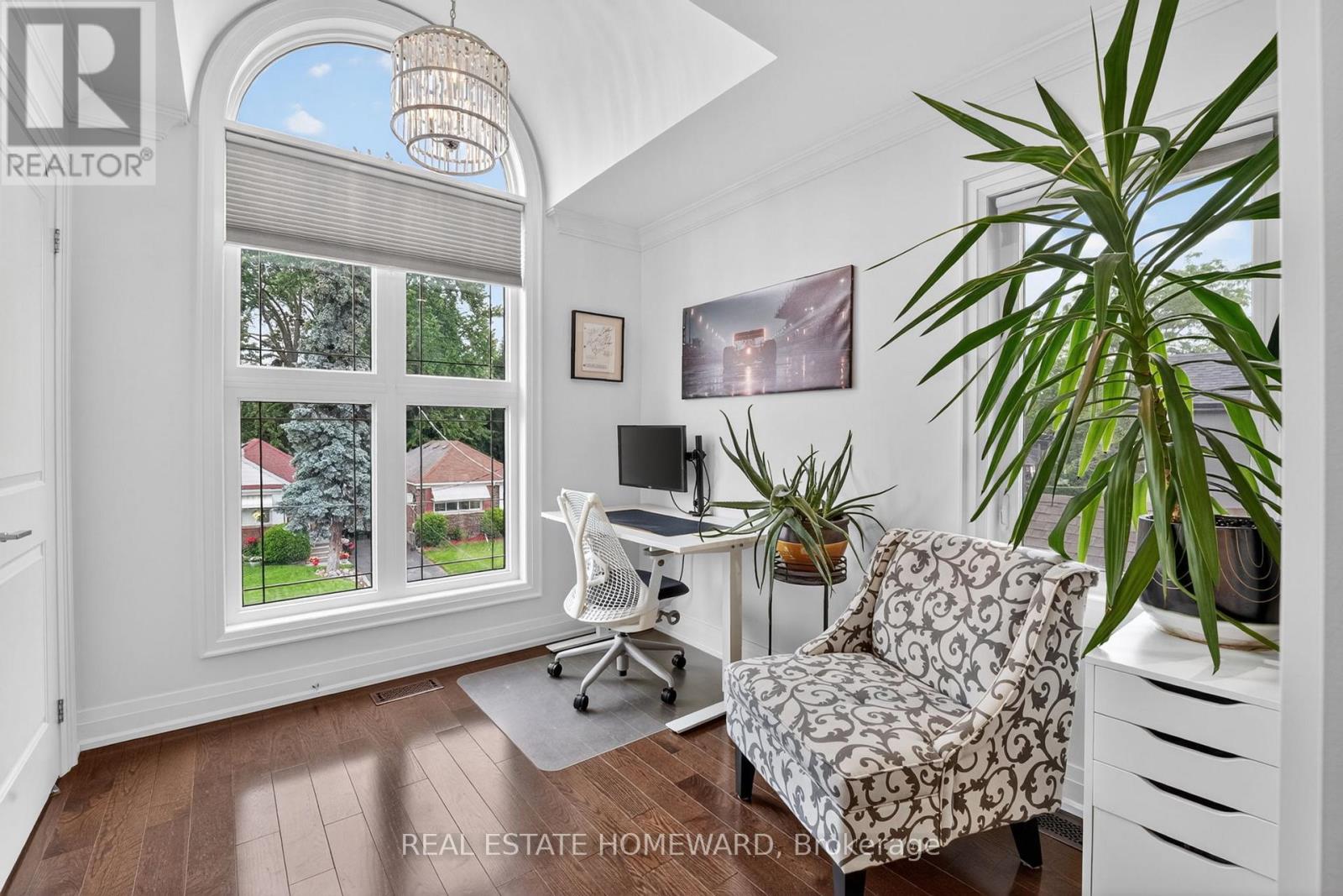 72 CEDARCREST BOULEVARD - 18