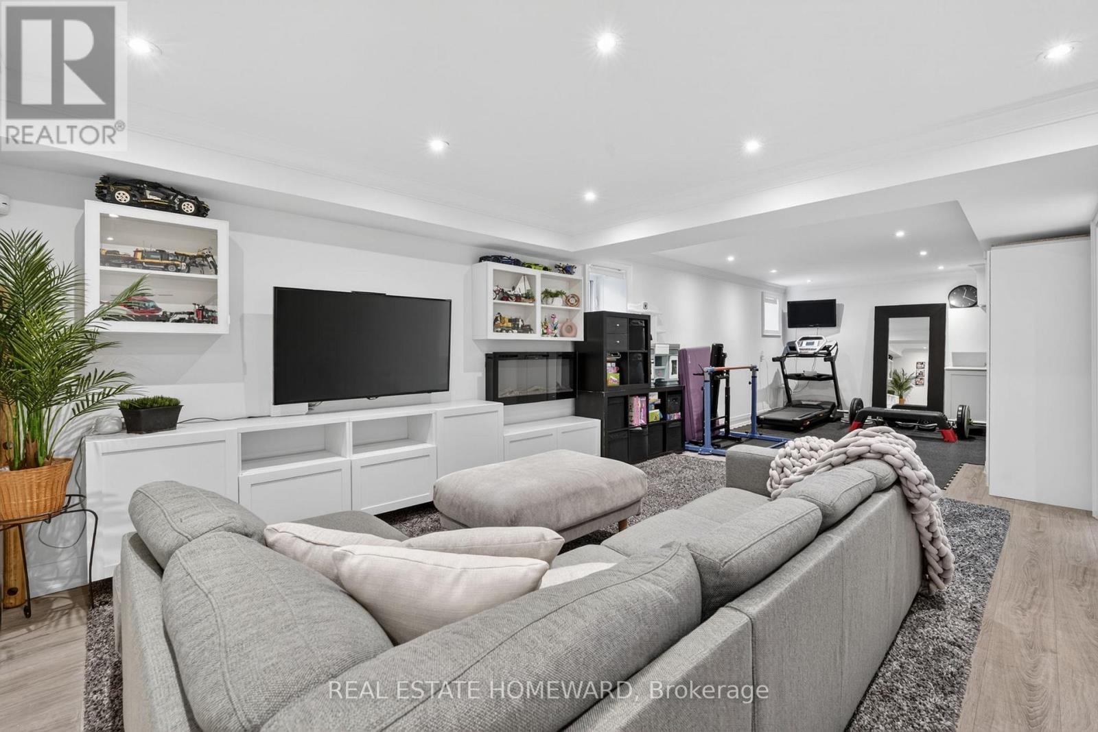72 CEDARCREST BOULEVARD - 20