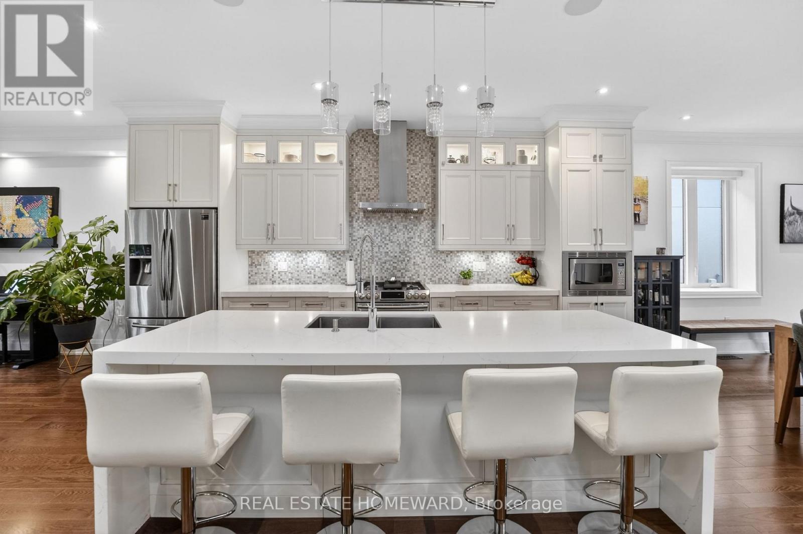 72 CEDARCREST BOULEVARD - 4