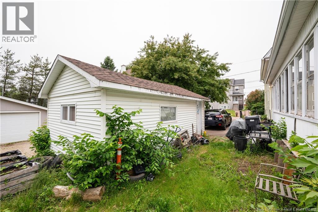 41 Lockwood Street - 10