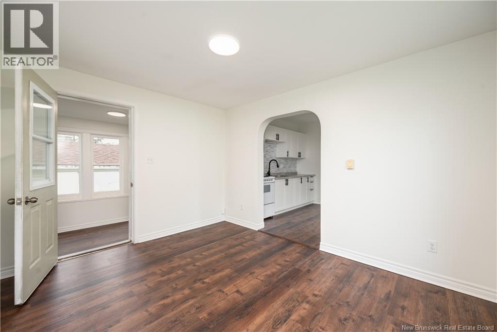 41 Lockwood Street - 12