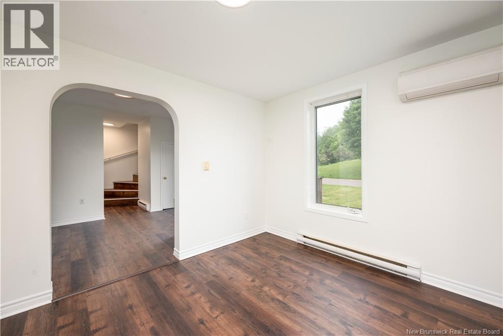 41 Lockwood Street - 13