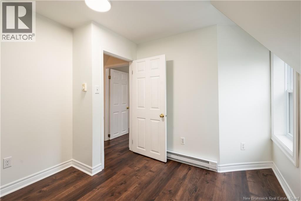 41 Lockwood Street - 15