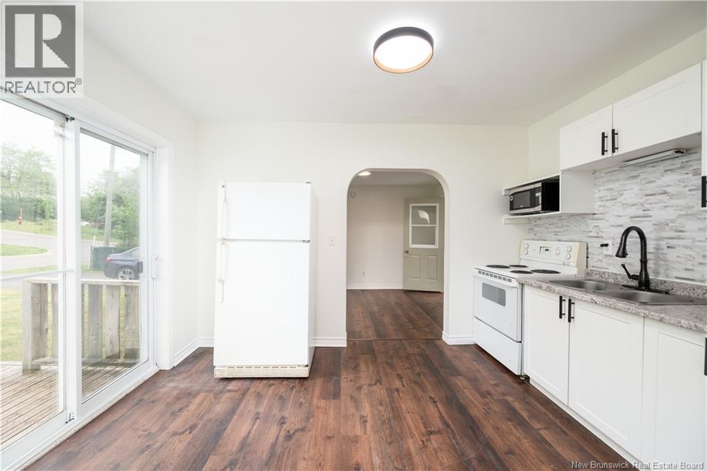 41 Lockwood Street - 21