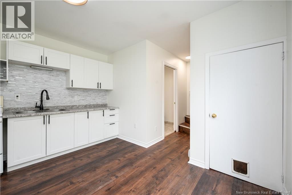 41 Lockwood Street - 22