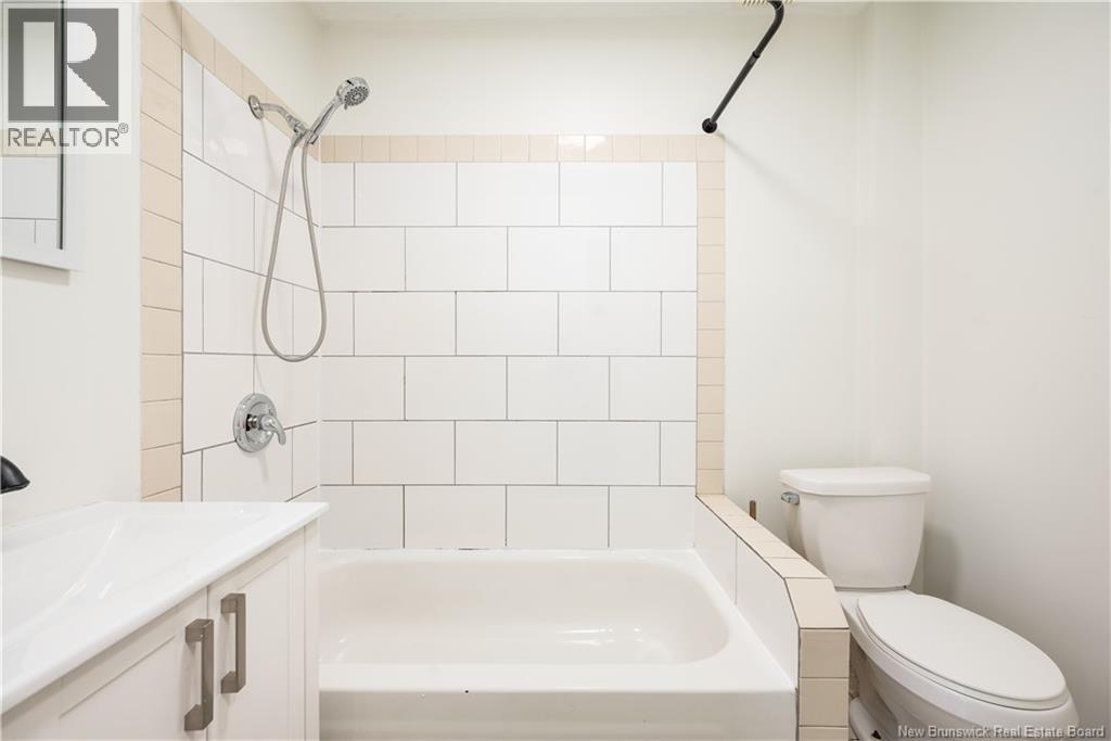 41 Lockwood Street - 28