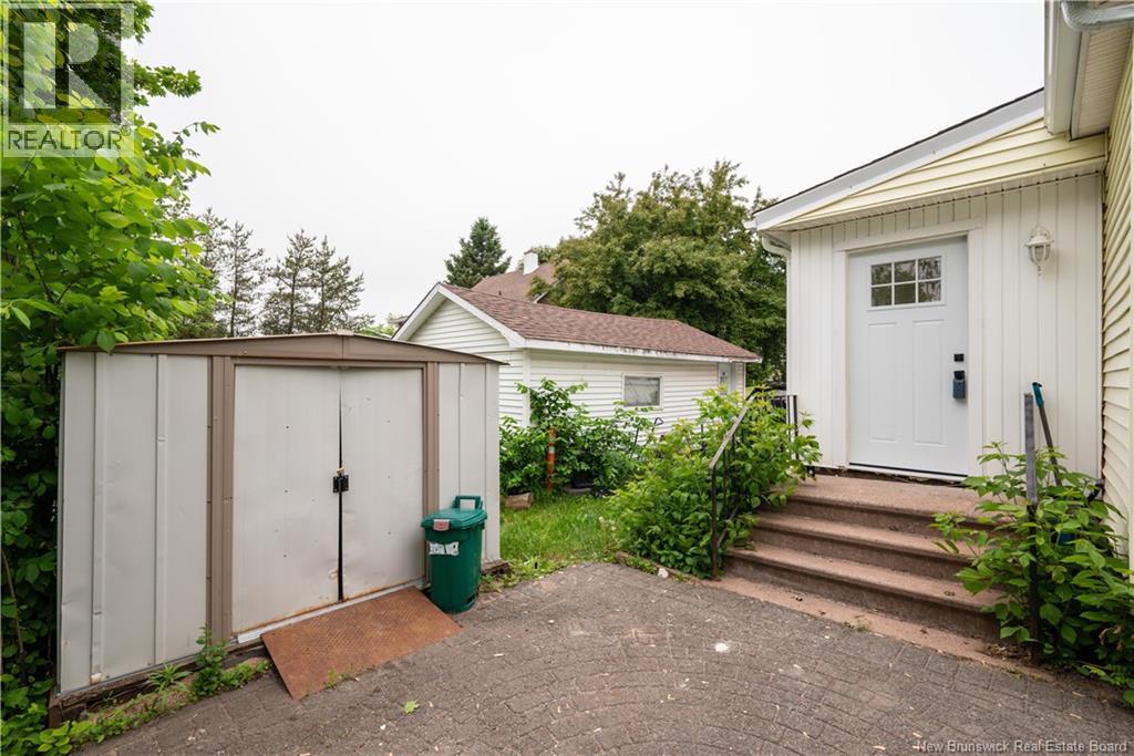 41 Lockwood Street - 8