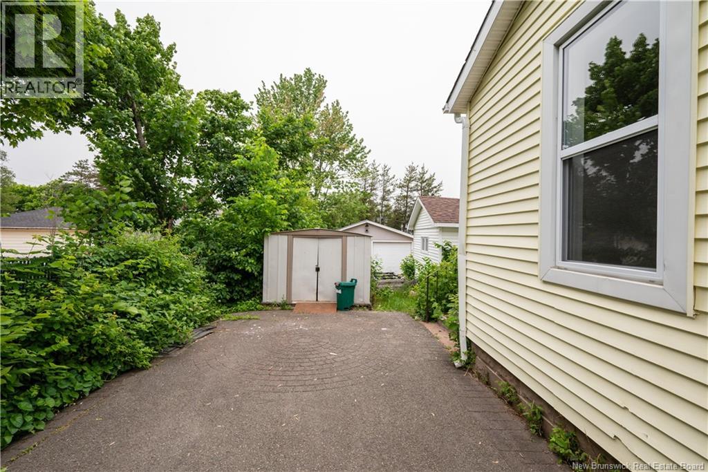 41 Lockwood Street - 9