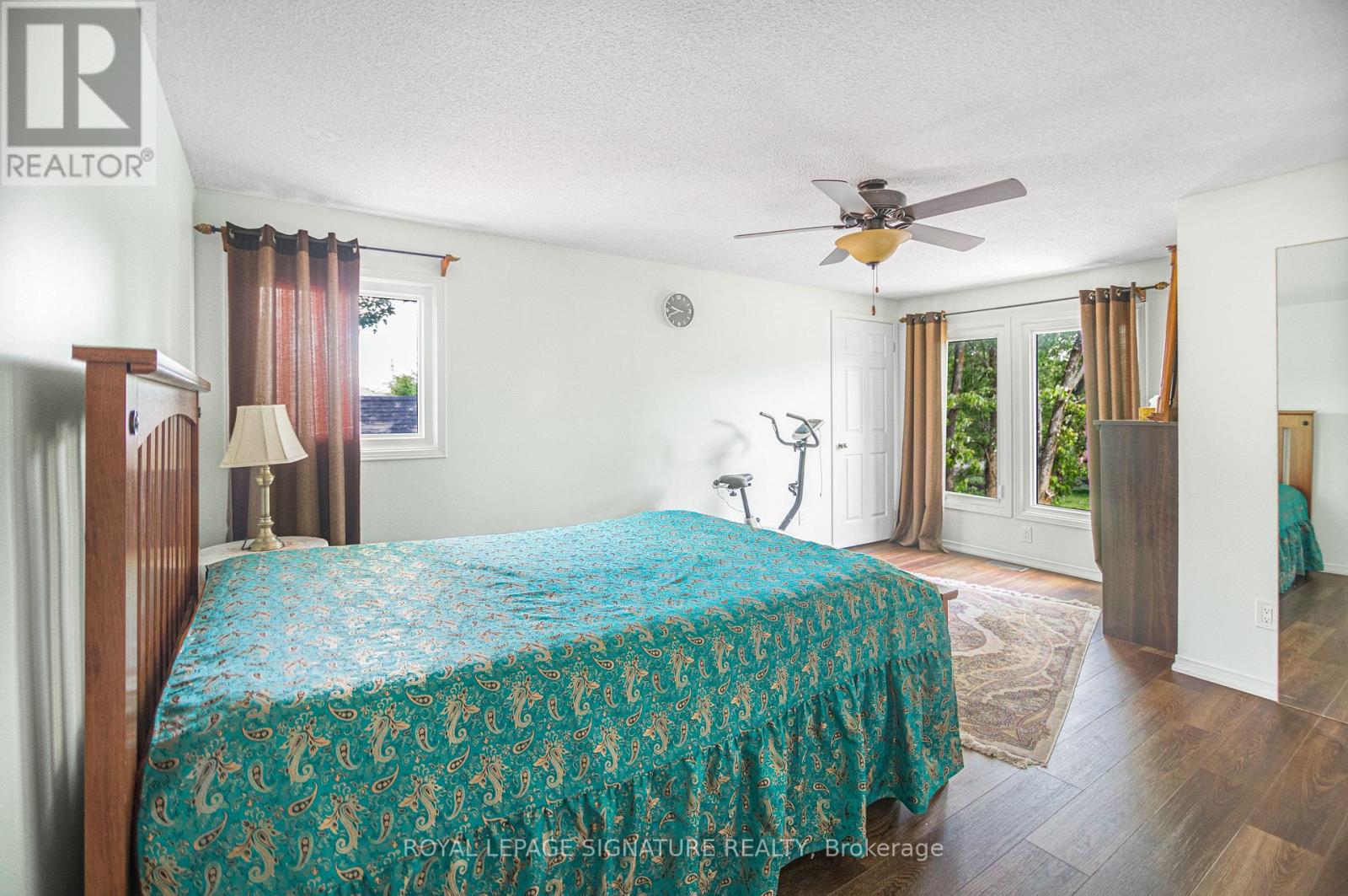 432 ALEX DONER DRIVE - 22