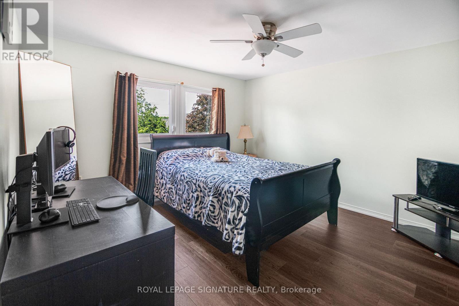 432 ALEX DONER DRIVE - 23
