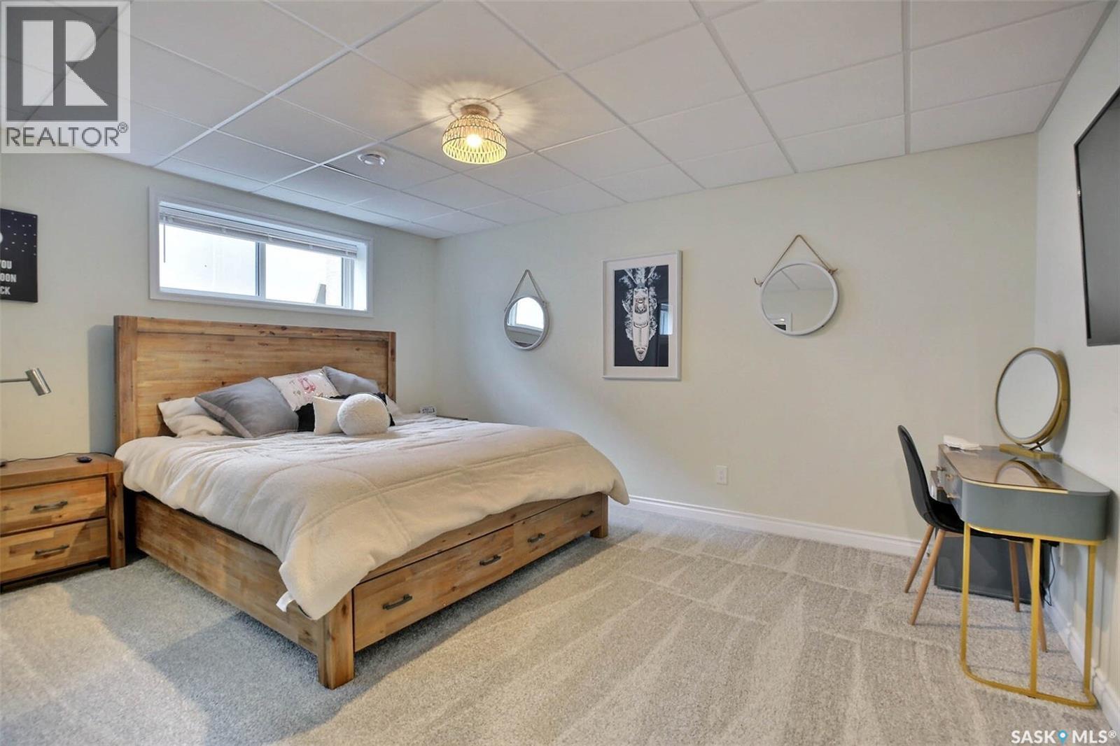 15 Yale PLACE — photo 35