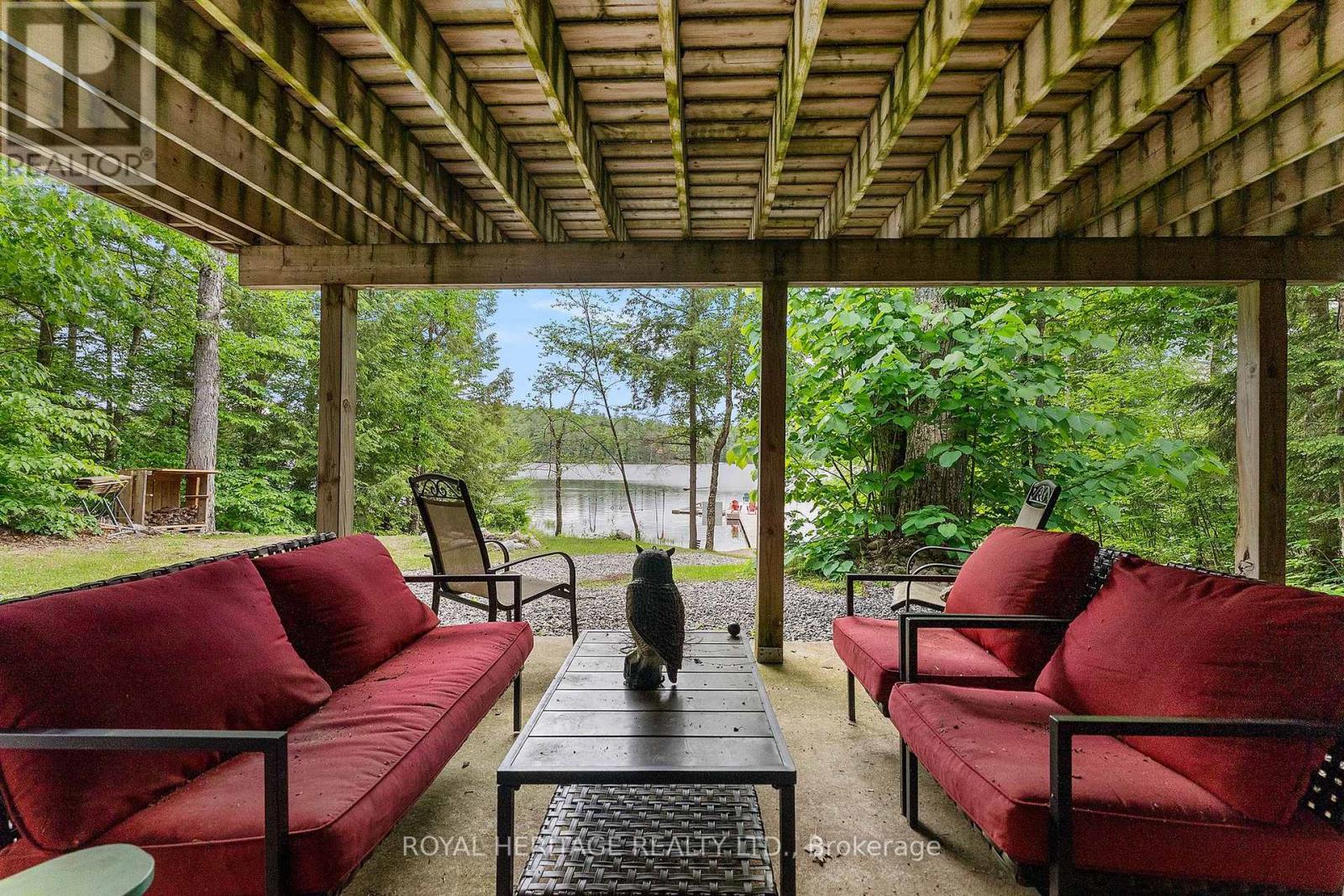 1160 MINNOW DRIVE - 32