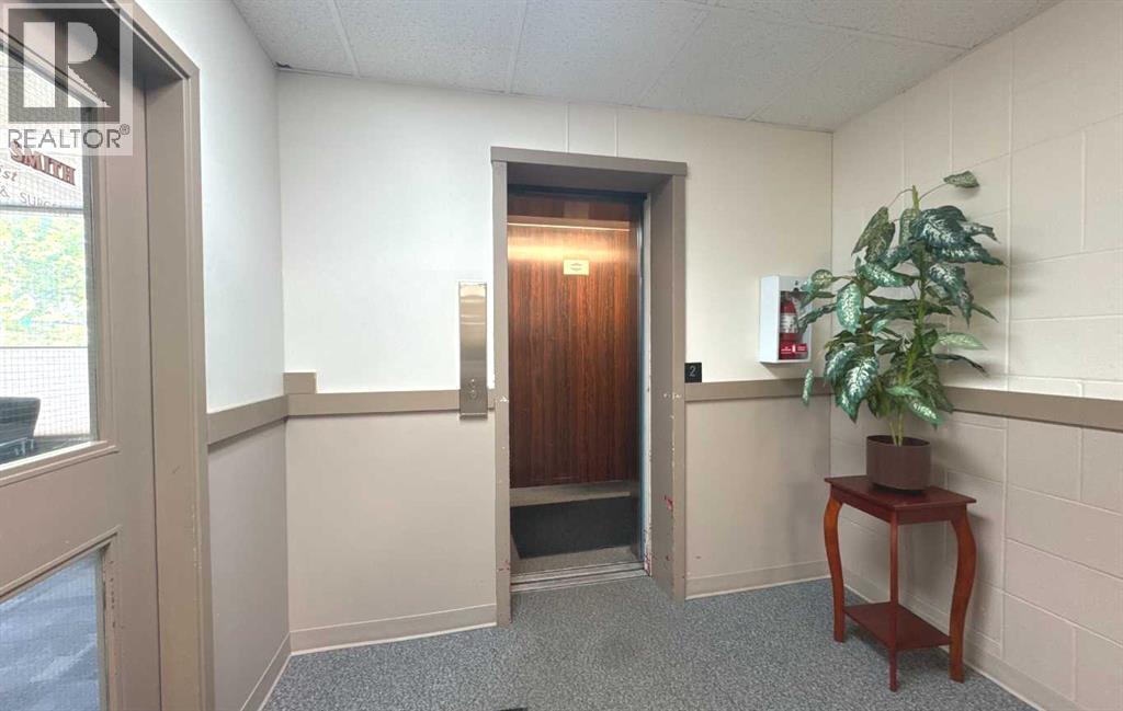 4820 50 Avenue - Photo 15