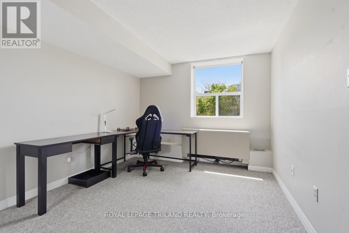 #308 600 TALBOT STREET - Image 19