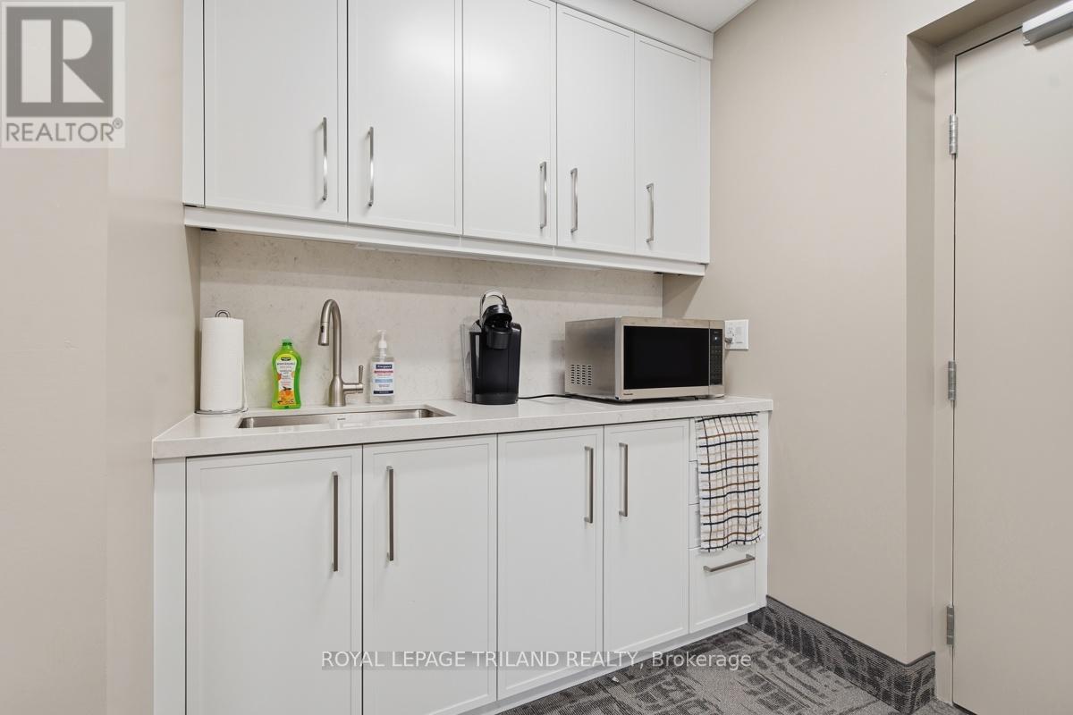 #308 600 TALBOT STREET - Image 27