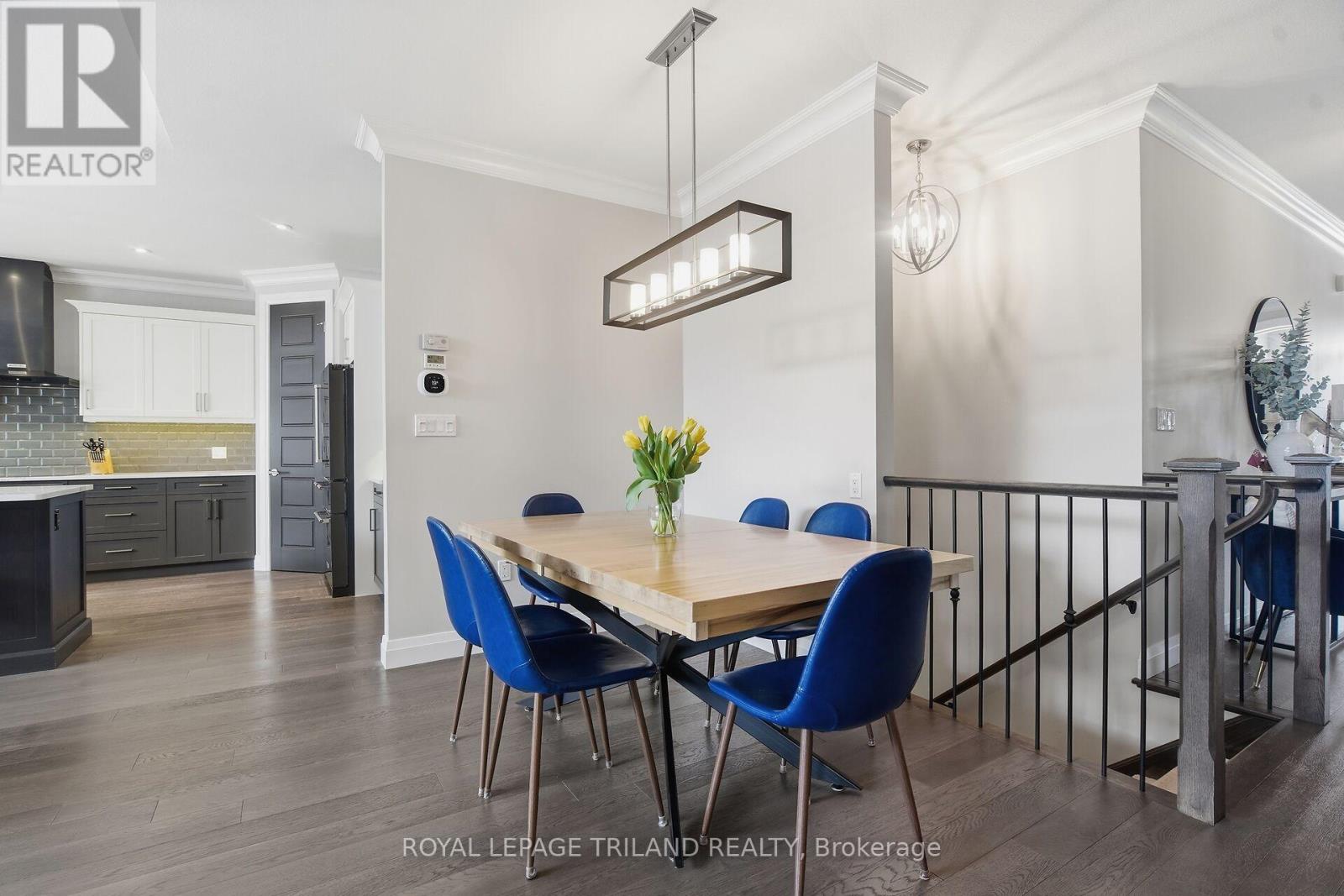 #46 1205 RIVERSIDE DRIVE - 11