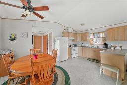22 Country Club Drive, Sanford, MB R0G2J0 Photo 11