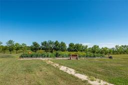 22 Country Club Drive, Sanford, MB R0G2J0 Photo 24
