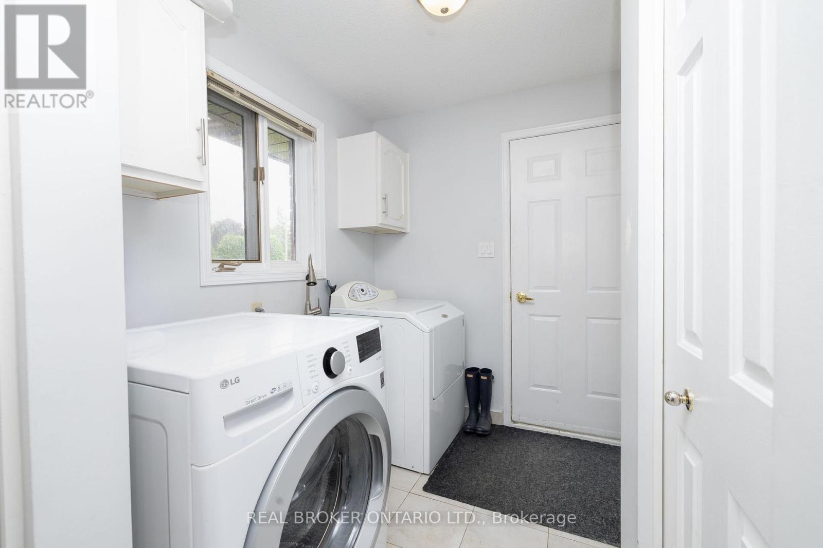 7039 QUINNFIELD WAY - 35