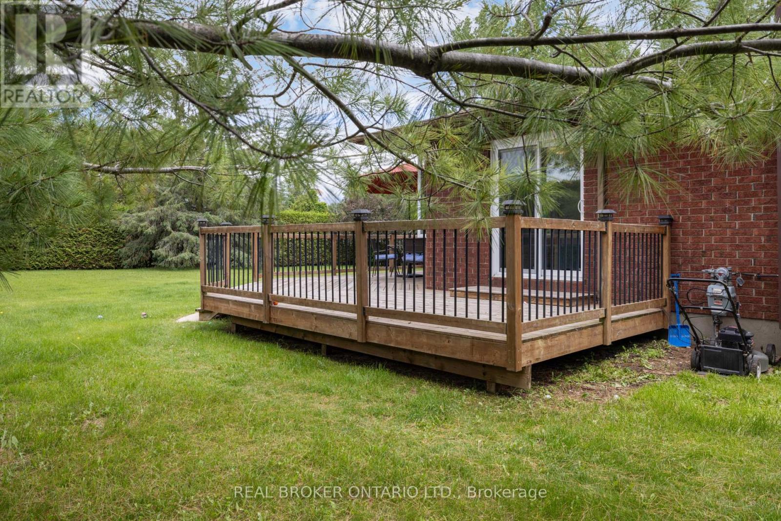 7039 QUINNFIELD WAY - 43