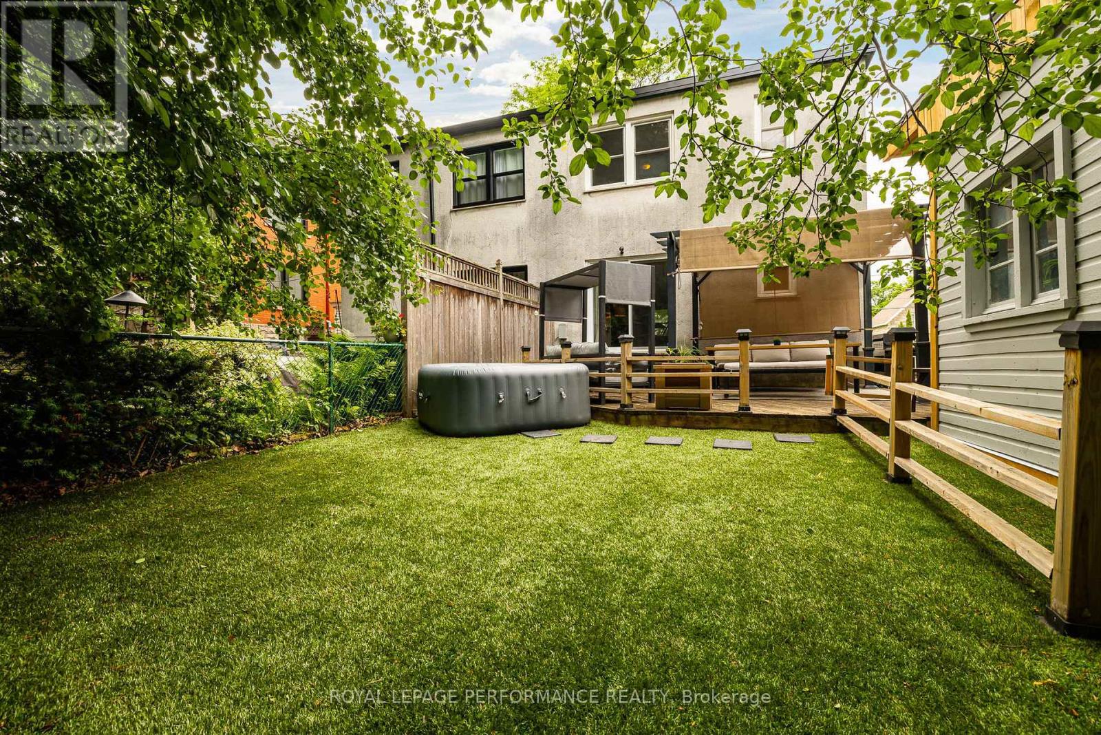 3 Bed, 2 Bath House for Sale in Ottawa – 571 CHURCHILL AVENUE N, Ottawa – MLS# X13454506 - Image 37
