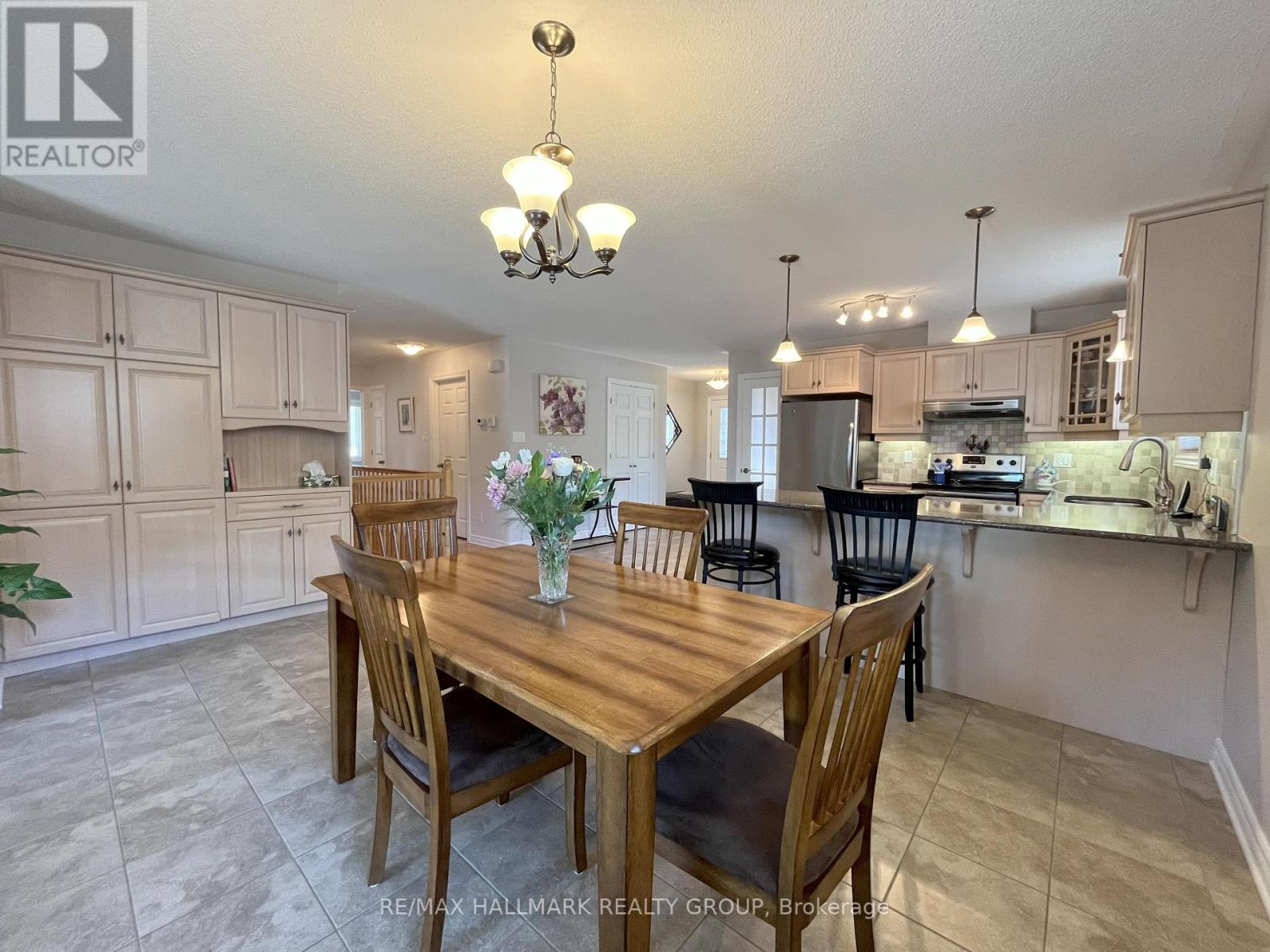 406 VAN DUSEN STREET N - 13