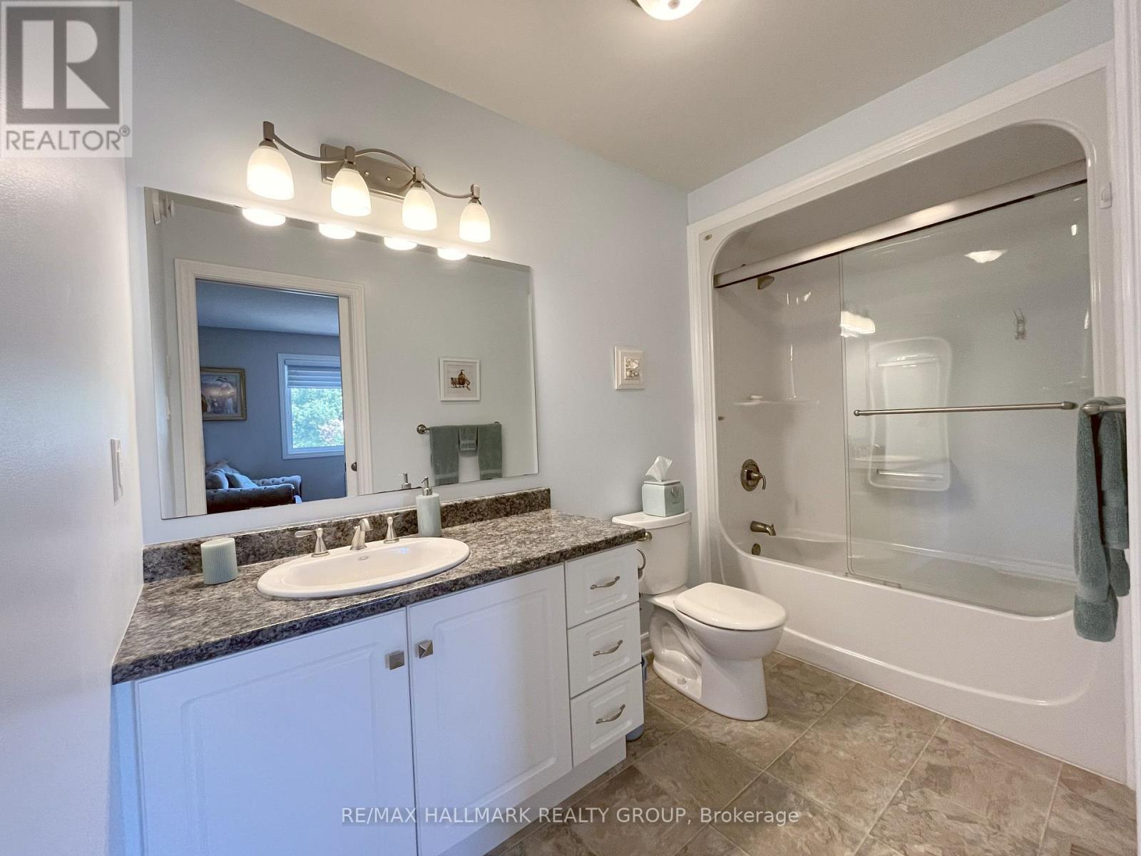 406 VAN DUSEN STREET N - 30