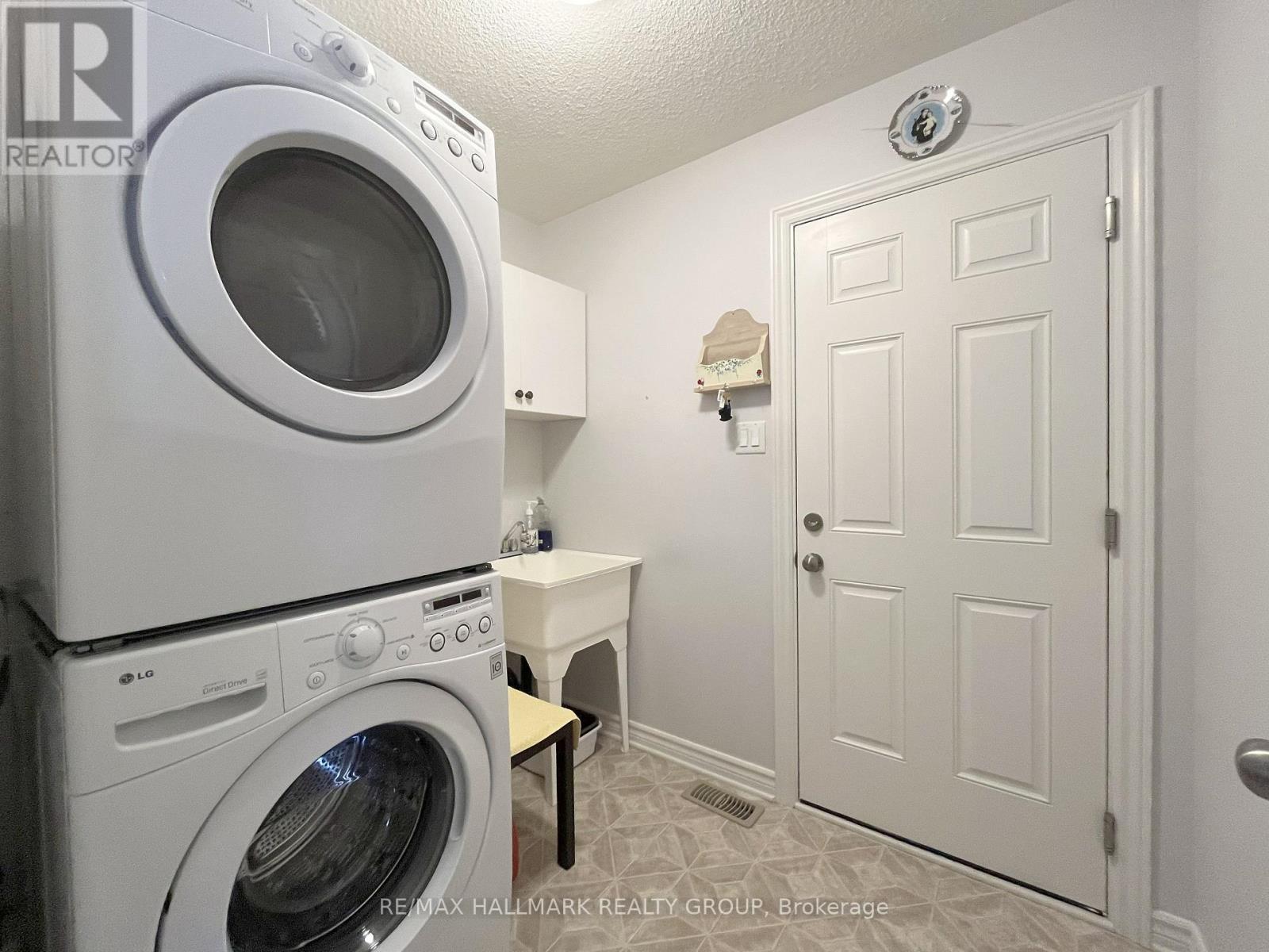 406 VAN DUSEN STREET N - 38