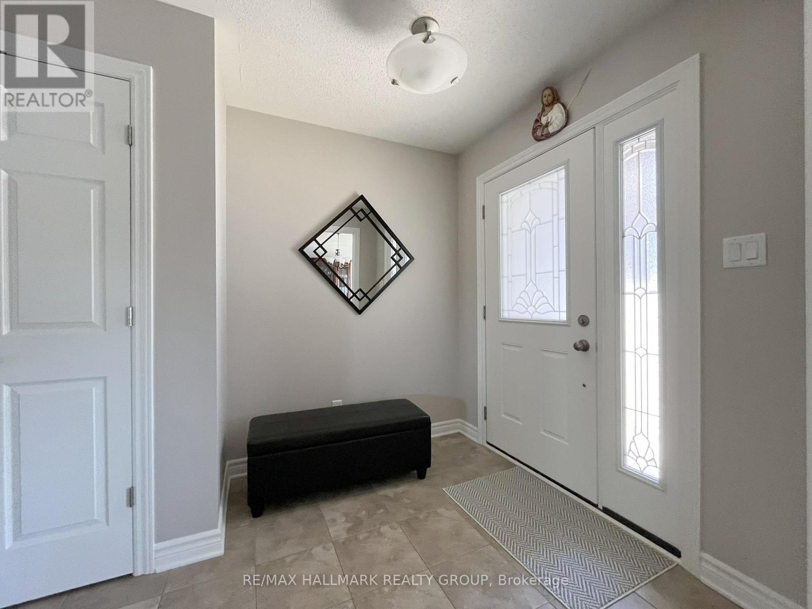 406 VAN DUSEN STREET N - 5
