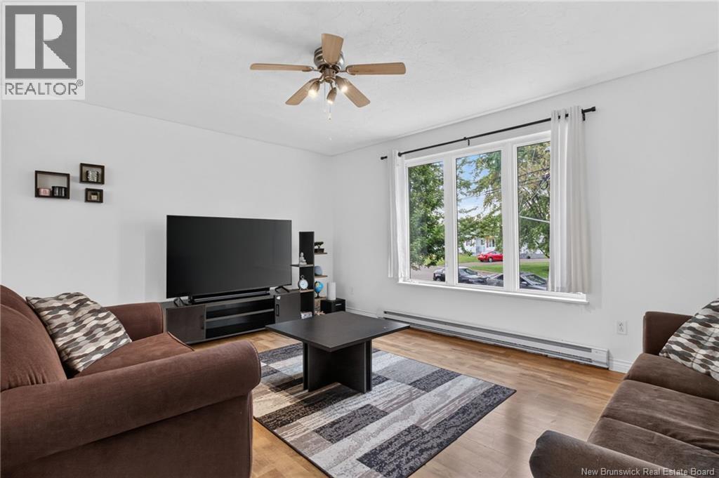 55-57 Galbraith Crescent - 4