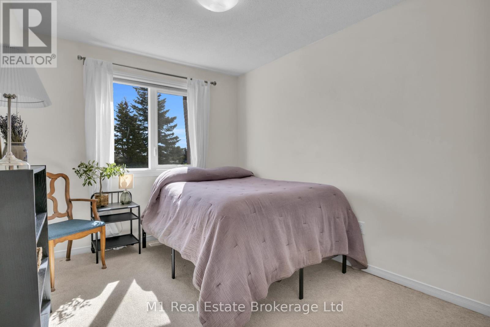 #5 39 PTARMIGAN DRIVE - 24