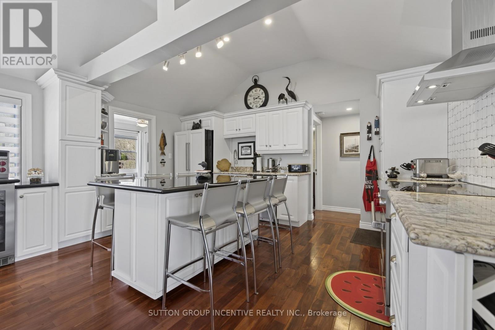 131 MINNETONKA ROAD - 10