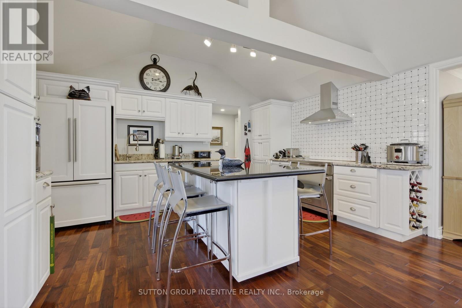 131 MINNETONKA ROAD - 9