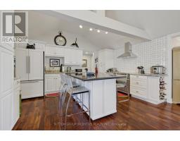 Laundry room - 131 Minnetonka Road, Innisfil, ON L9S2V8 Photo 9