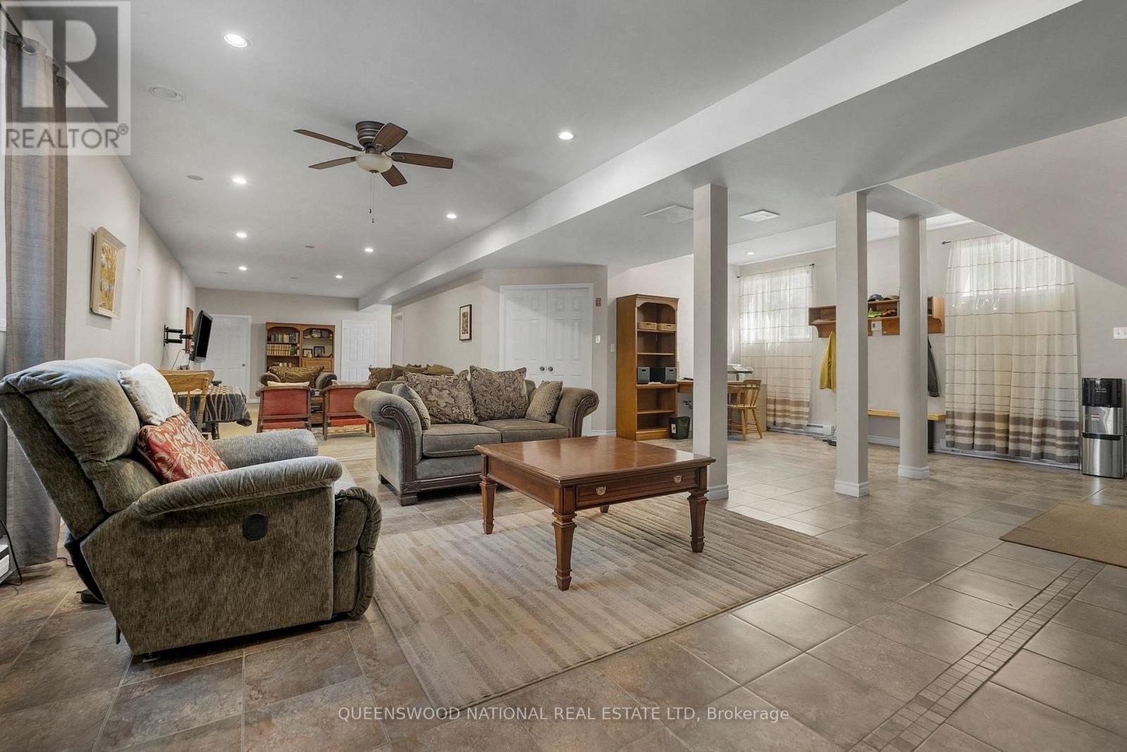42125 COMBERMERE ROAD NE - 31