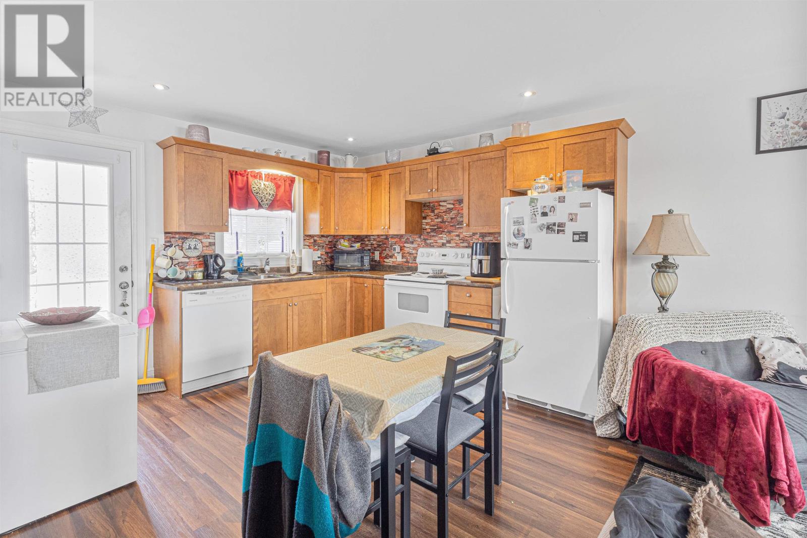 81 Westridge Crescent - 6