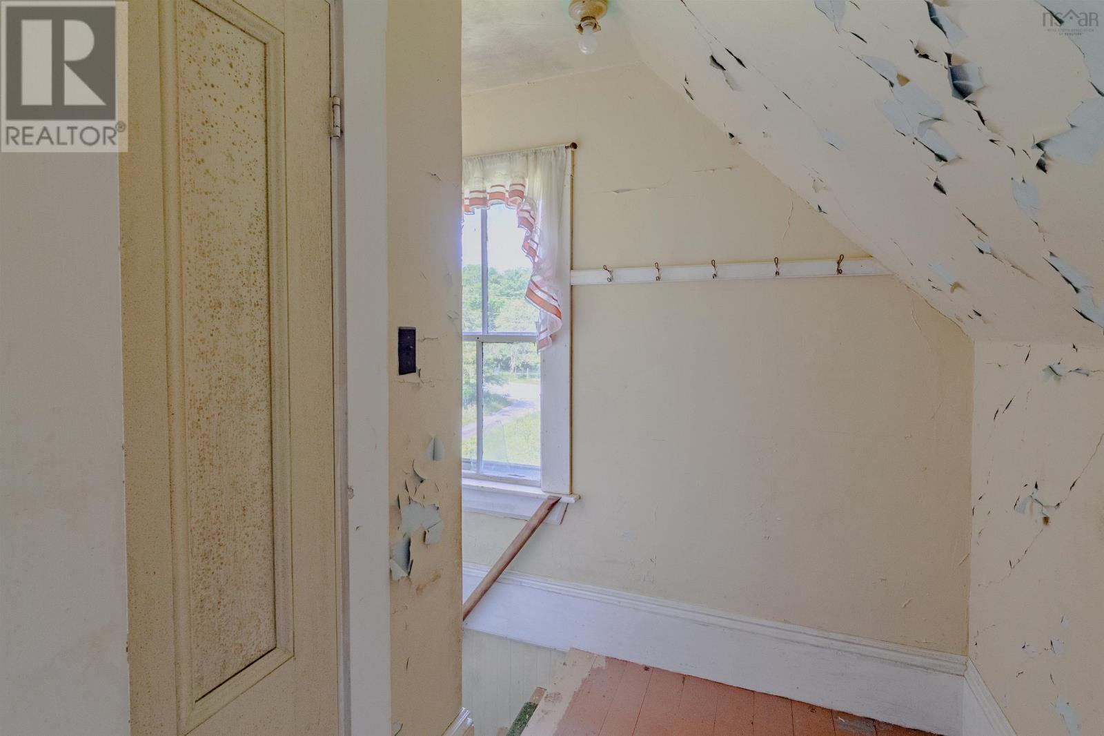 1554 Shore Road - 35