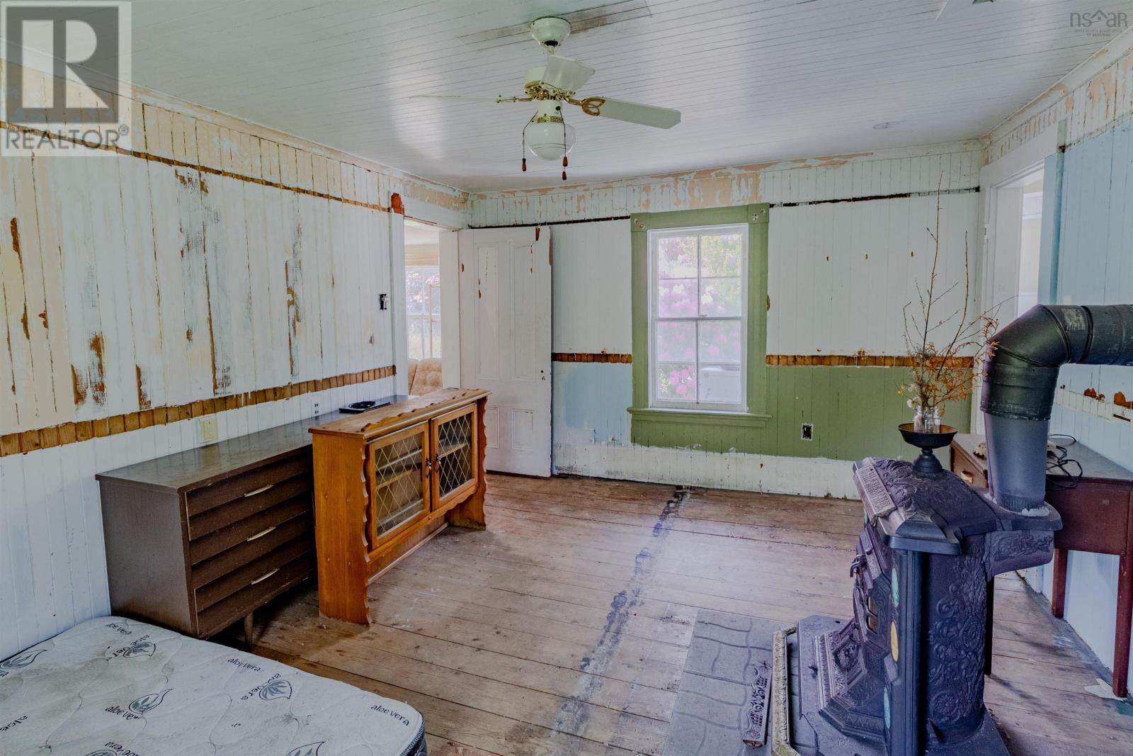 1554 Shore Road - 7