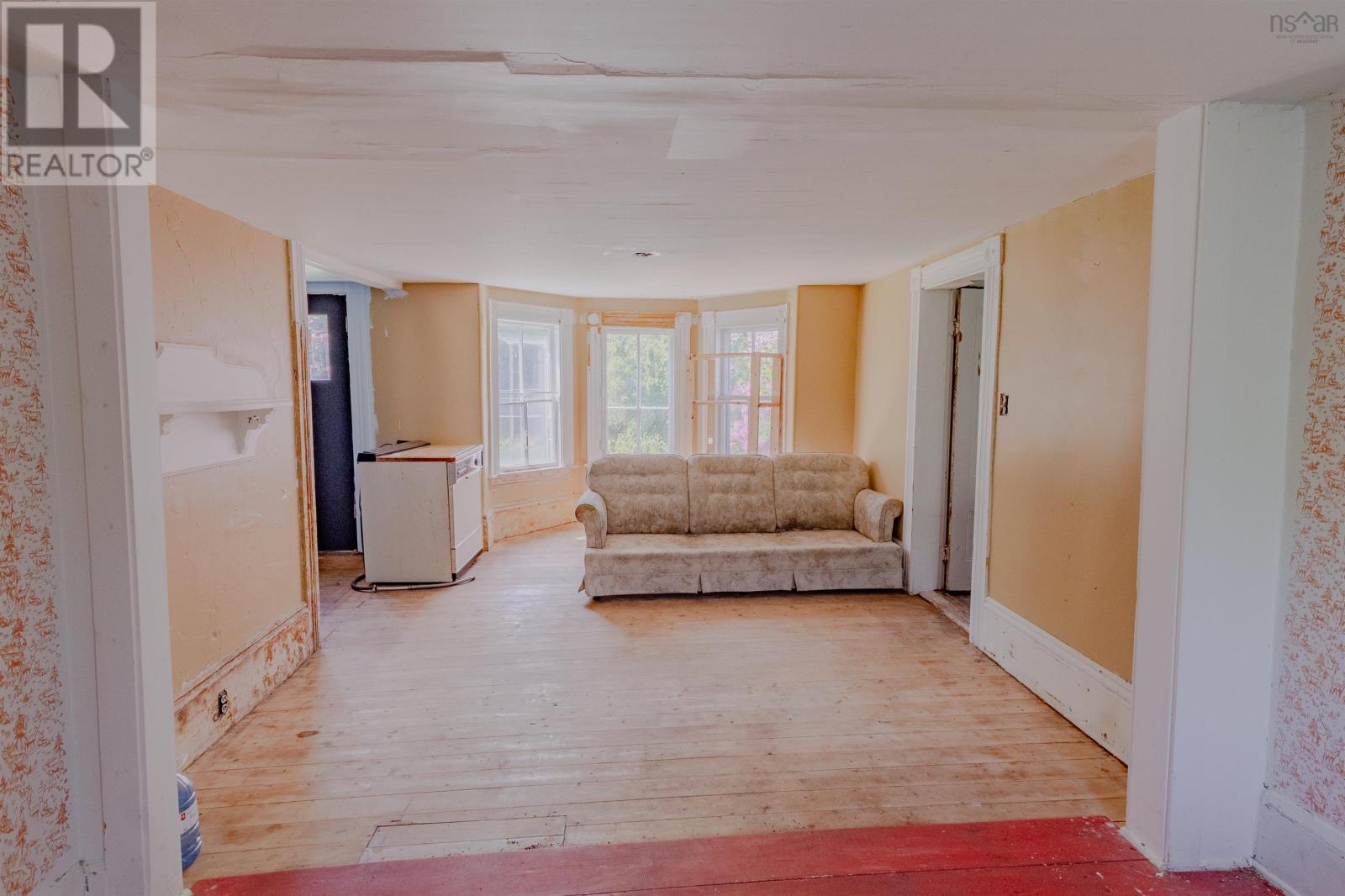1554 Shore Road - 9