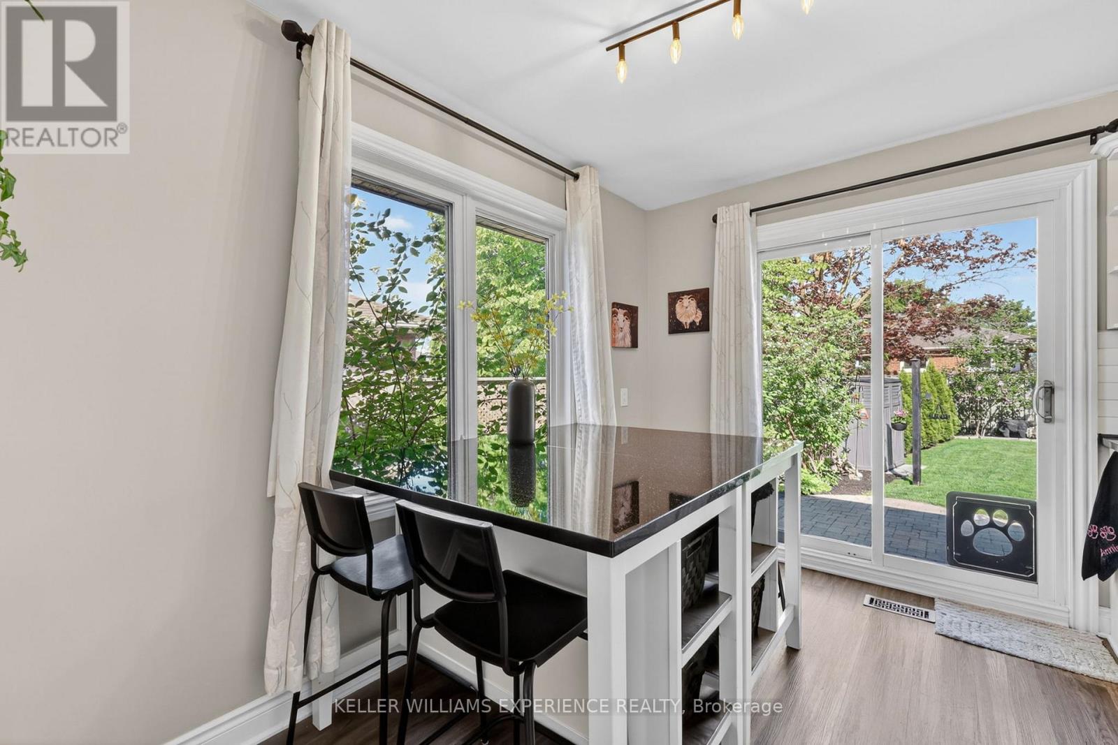 315 HEMLOCK DRIVE - 11