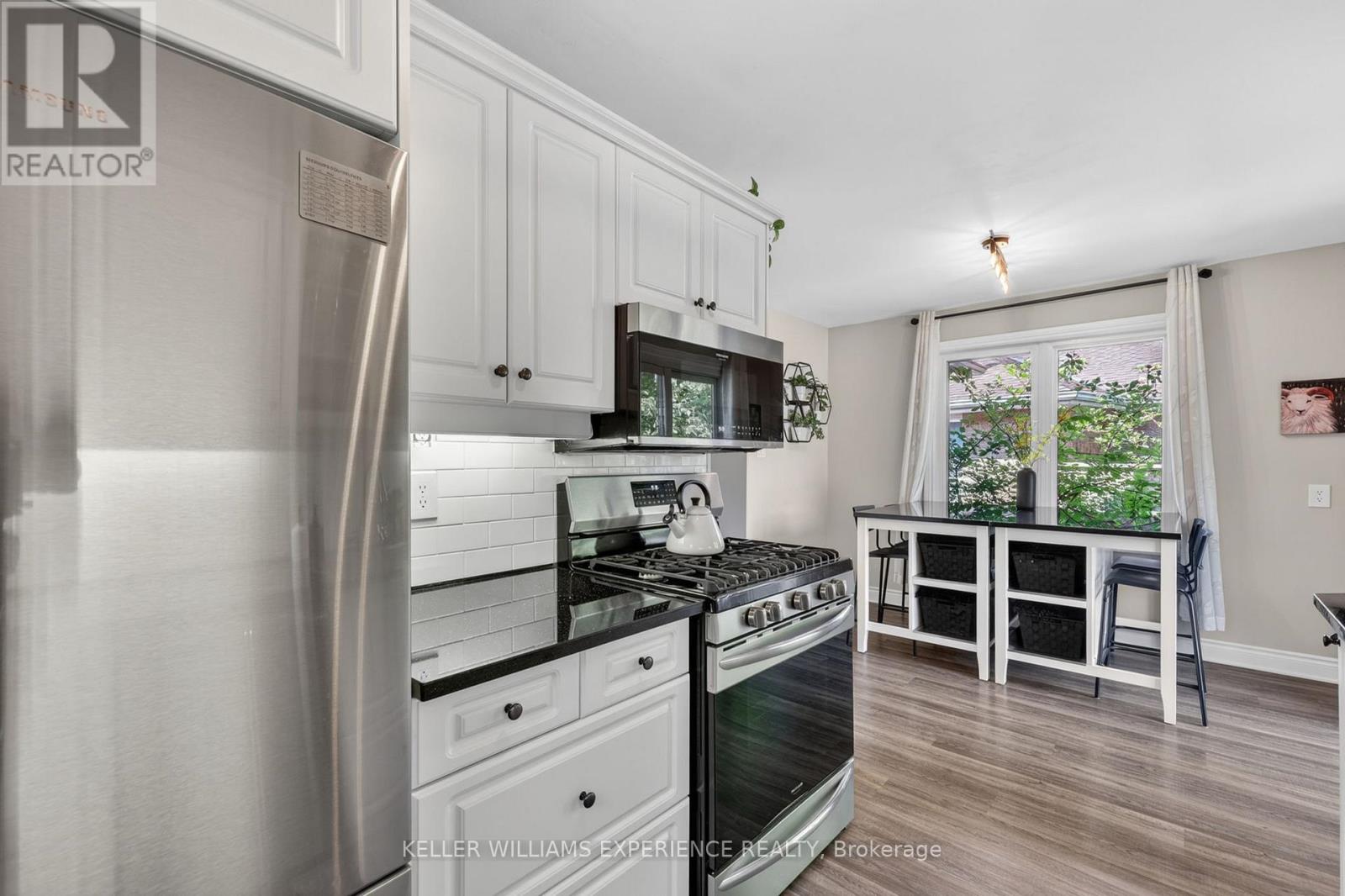 315 HEMLOCK DRIVE - 13
