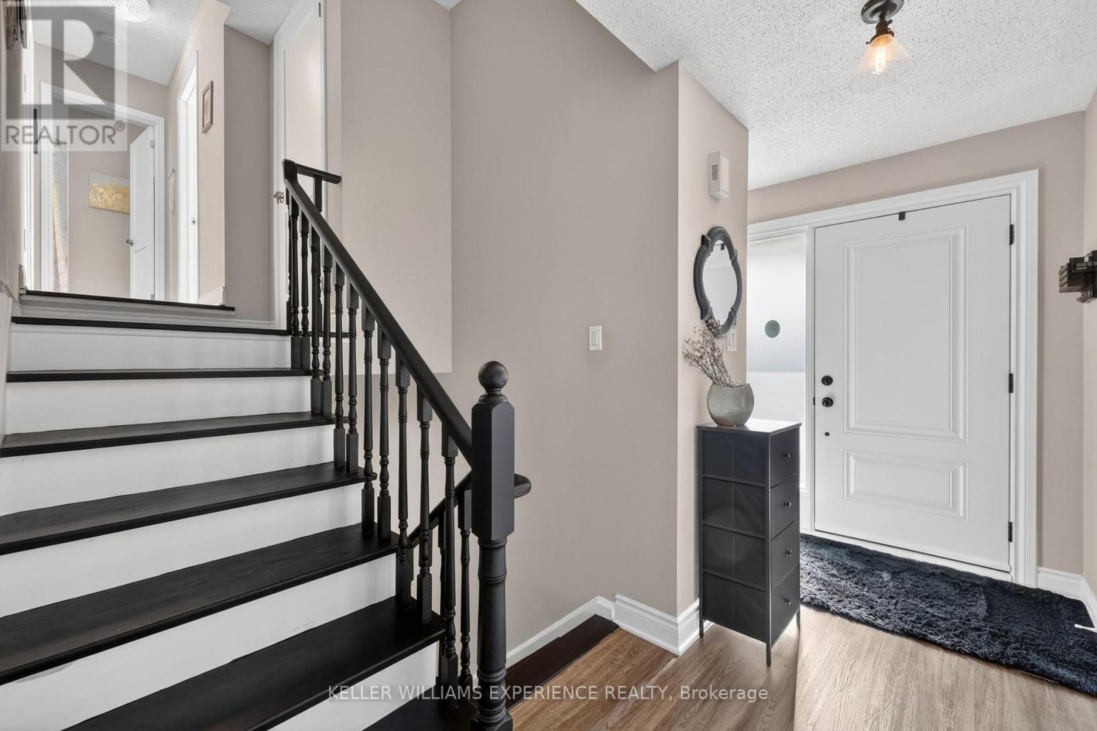 315 HEMLOCK DRIVE - 17