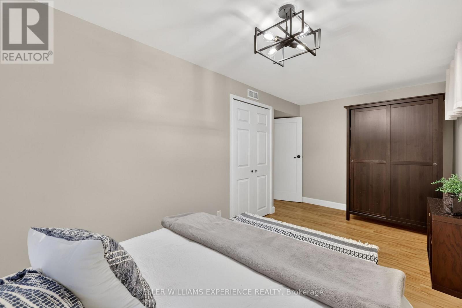 315 HEMLOCK DRIVE - 28