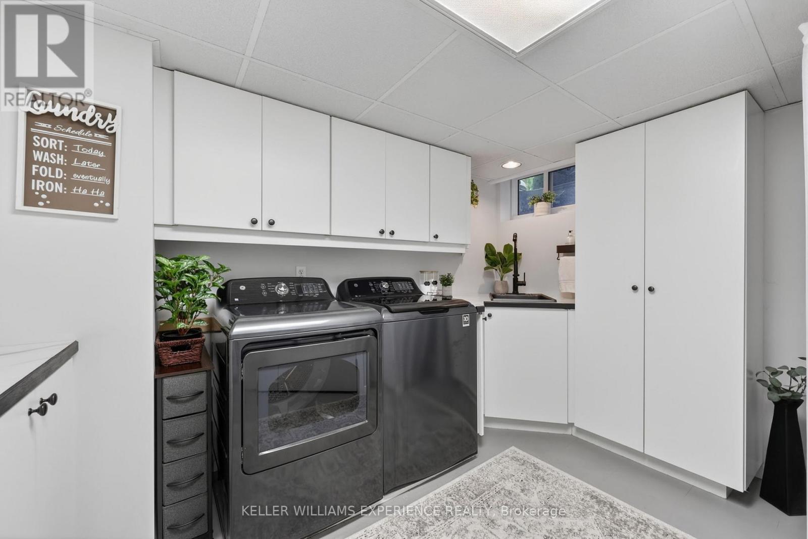 315 HEMLOCK DRIVE - 29