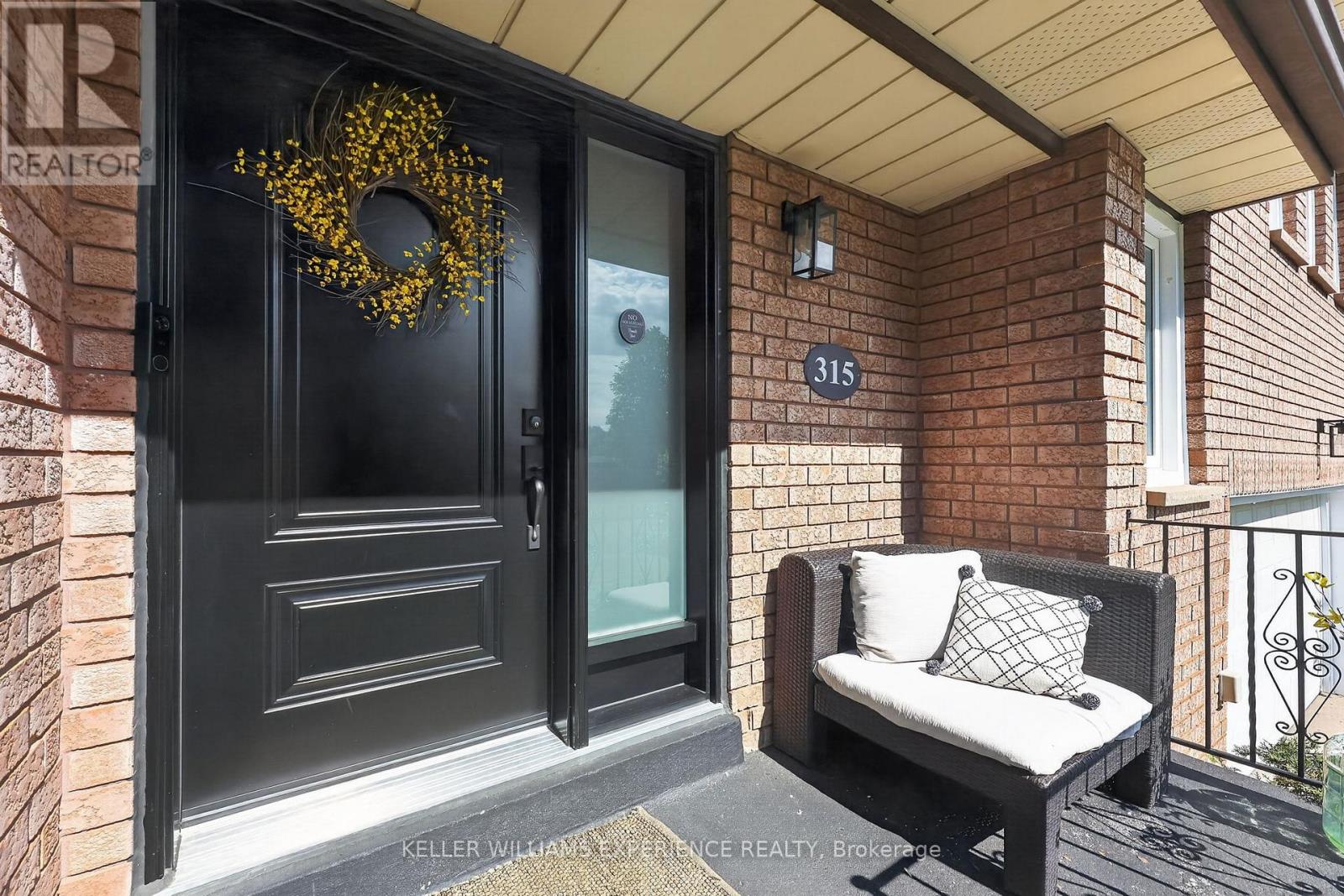 315 HEMLOCK DRIVE - 3