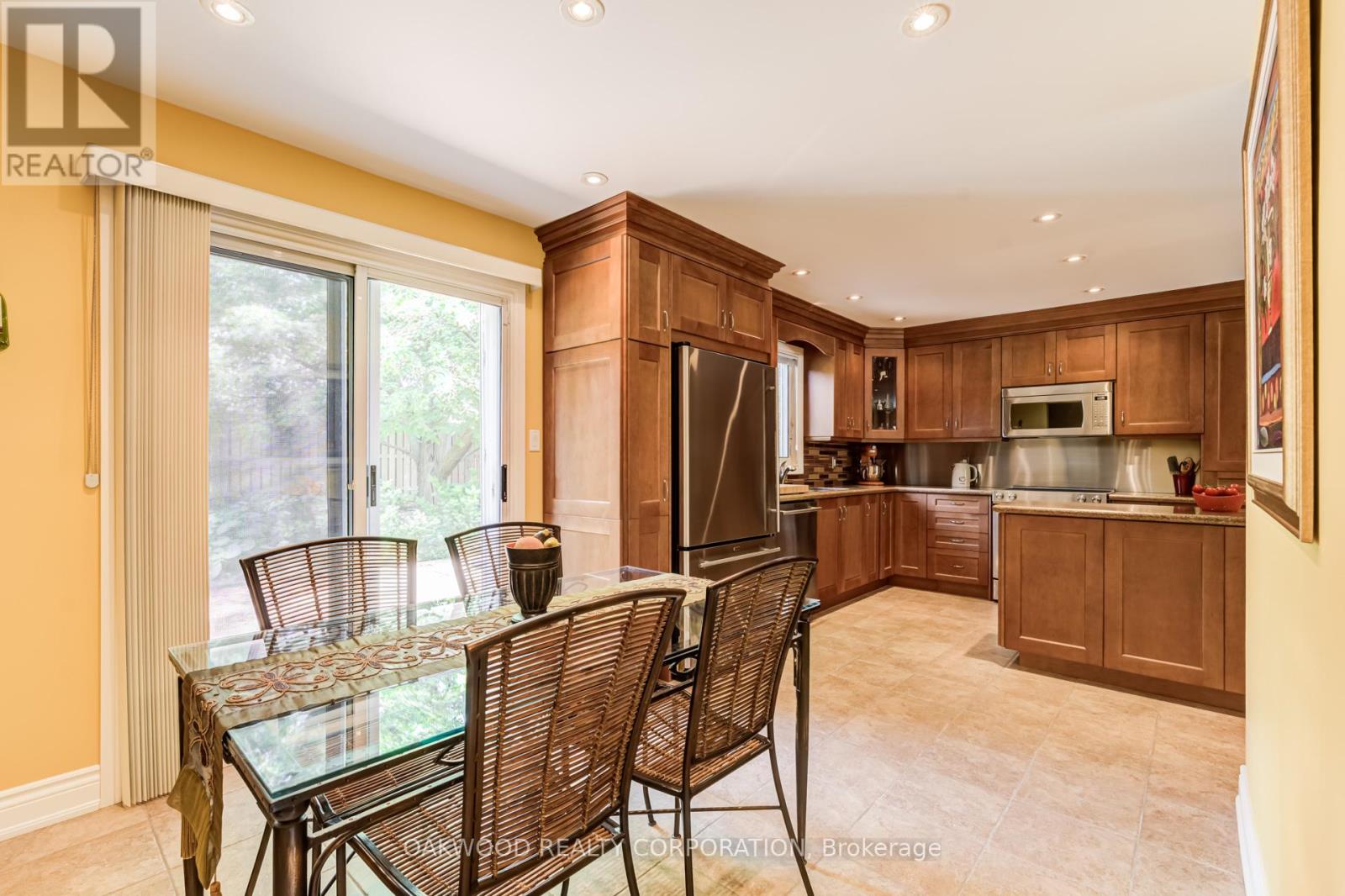 486 GREENOCK DRIVE - 14
