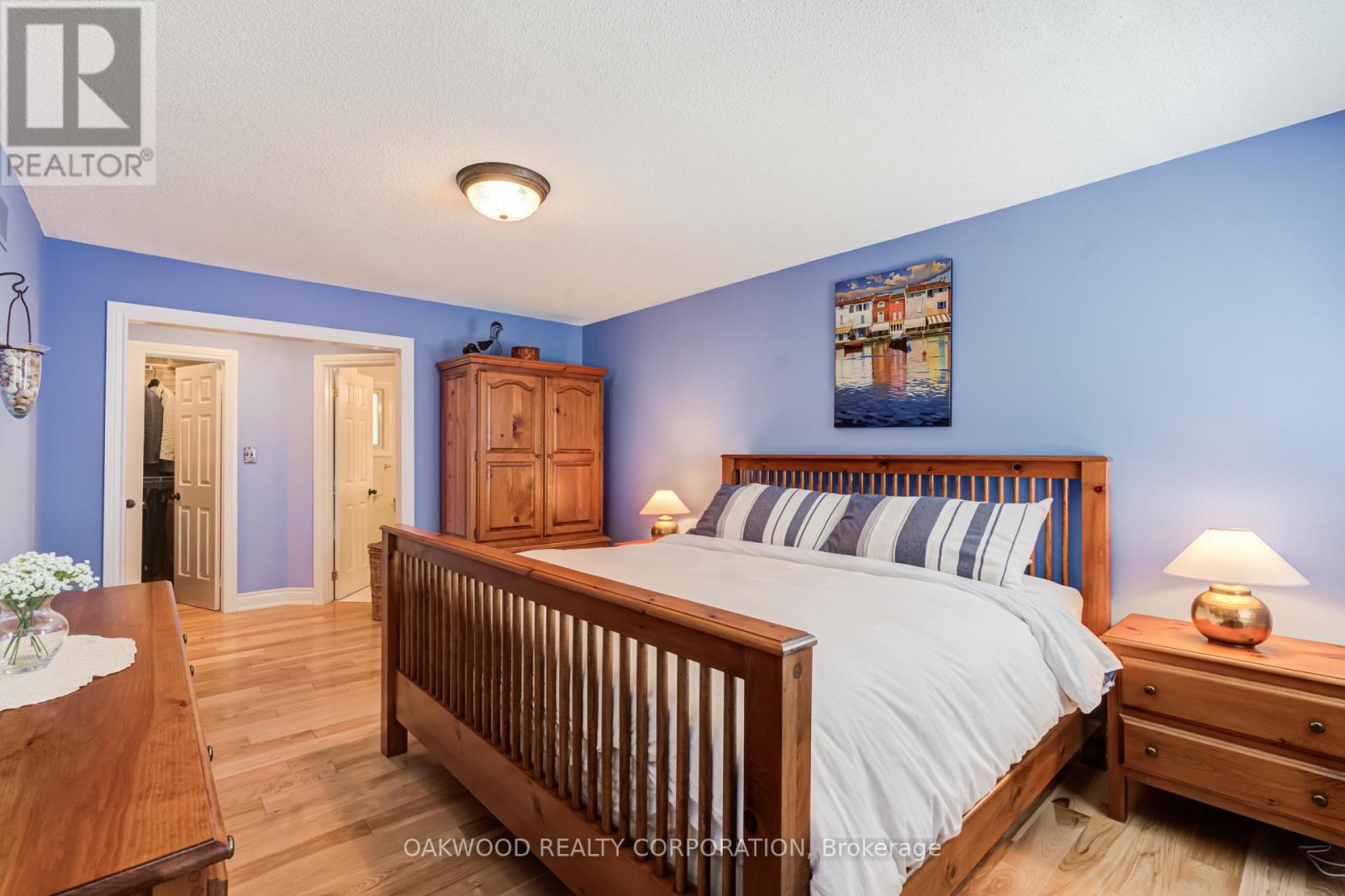 486 GREENOCK DRIVE - 19