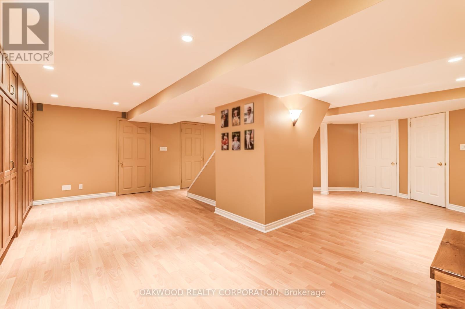 486 GREENOCK DRIVE - 28