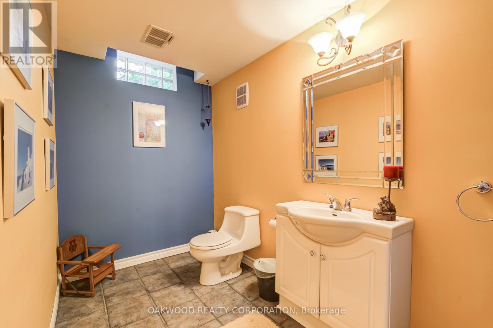 486 GREENOCK DRIVE - 31